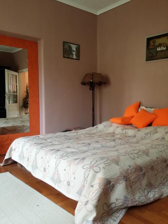 Boris Apartman Apartment Гюла Екстериор снимка