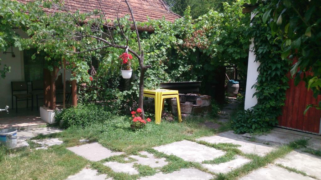 Boris Apartman Apartment Гюла Екстериор снимка