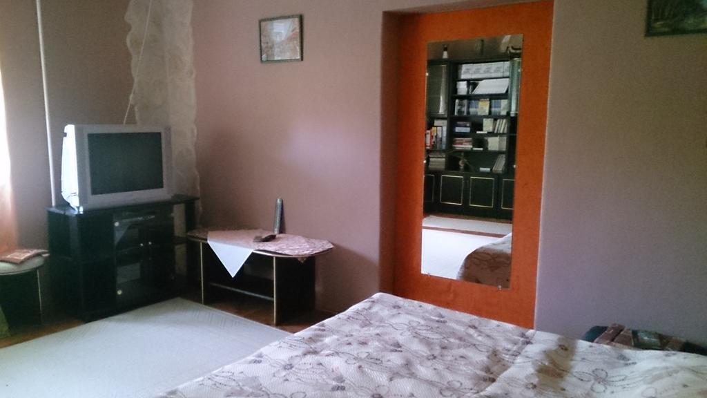 Boris Apartman Apartment Гюла Екстериор снимка